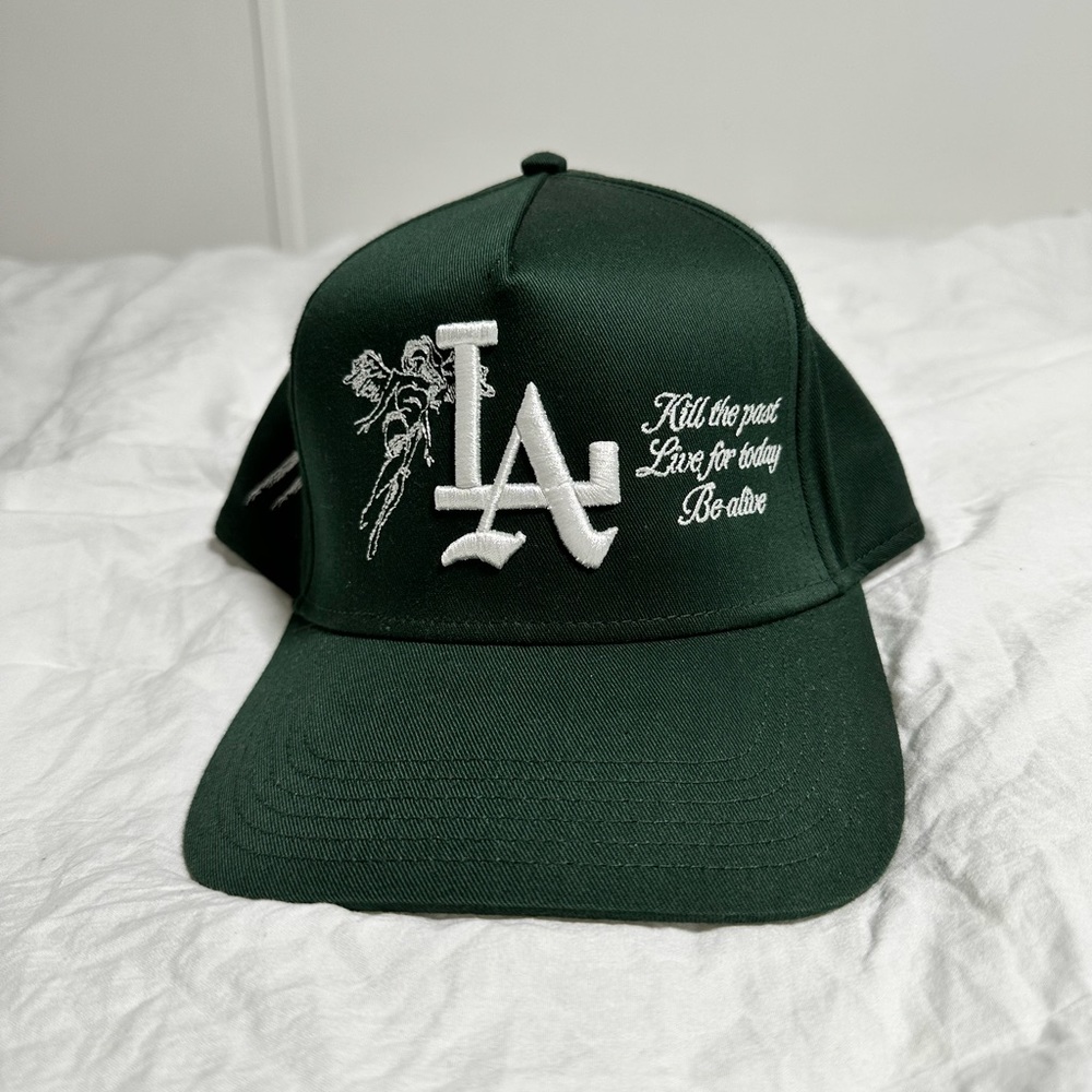 Sworn to us SnapBack